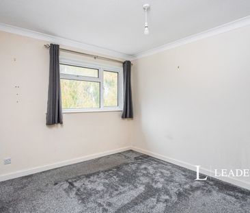 2 bedroom house to rent Hoblands, Haywards Heath, West Sussex, RH16 - Photo 3