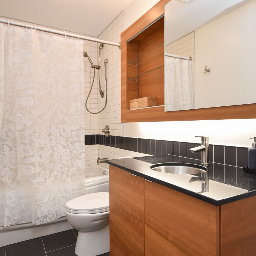 For Lease - 324 LAURIER Avenue Unit# 1206, Ottawa Centre, Ontario - Photo 1