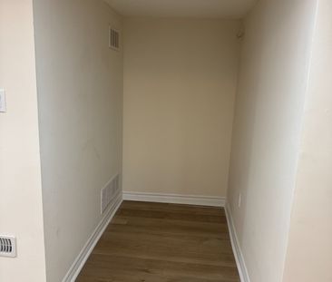 For Lease - 49 Everingham Circle, Brampton, Ontario - Photo 4