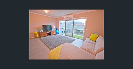 Wonderful 3 Bedroom Home - Photo 5