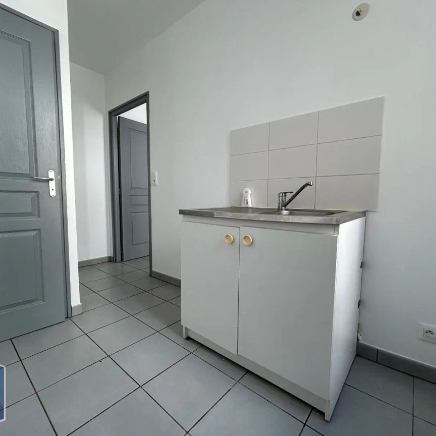 Appartement à louer 4 pièces 66.56m² - Photo 1
