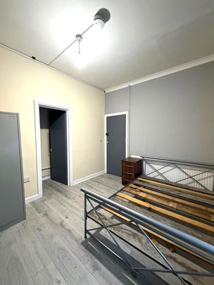 £600 PCM, All Bill Included, Furnished Ground Floor Studio Flat in Penarth Road, Grangetown, Cardiff, CF11 6NL - Photo 1