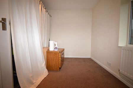 Beverley Court, London Road, Slough,SL1 - Photo 3