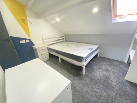 6 Bed Terraced House, Kingsway, CV2 - Photo 4