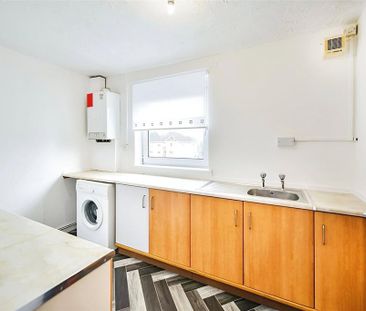2 bedroom maisonette to rent - Photo 1