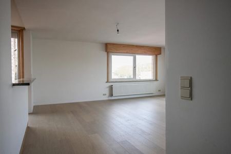 Appartement te huur - Photo 3