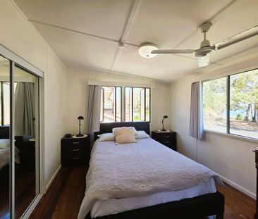 2 BEDROOM HOME WITH STUNNING WATER VIEWS - Photo 5