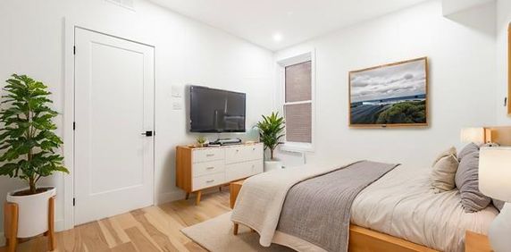 2 Chambres tout rénové au rez-de-chaussée - Photo 2