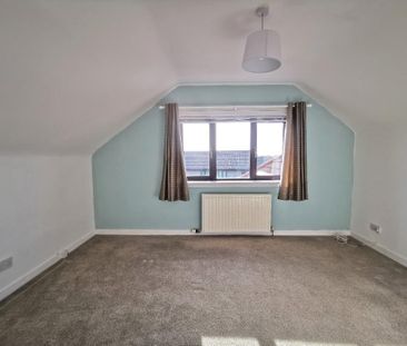 3 bedroom detached house to rent - Photo 5