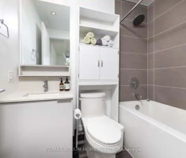 2706 - 950 PORTAGE PARKWAY | 2706 - 950 PORTAGE PARKWAY, Vaughan - Photo 1