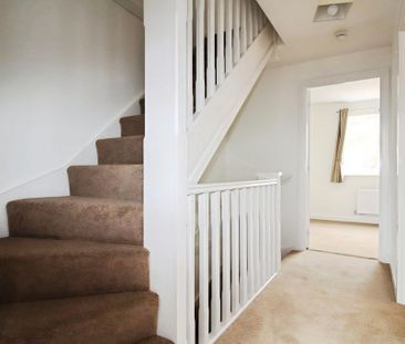 3 bedroom end of terrace house to rent - Photo 1
