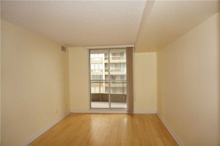 For Lease - 256 Doris Avenue Unit# 1103, Toronto, Ontario - Photo 3