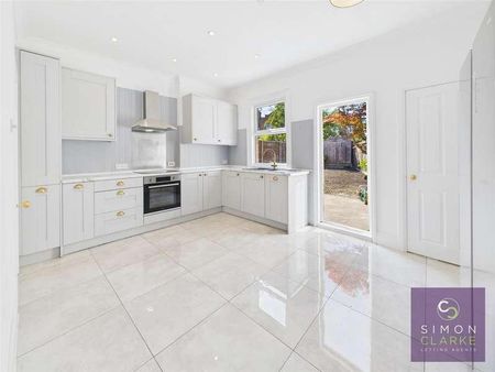 Middle Road, East Barnet, EN4 - Photo 2