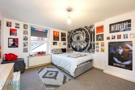 3 bedroom apartment to rent - Photo 5