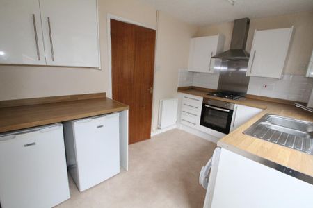 2 bedroom house to rent - Photo 3