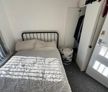 4 bedroom house to rent - Photo 4