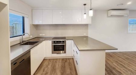 Silverstream Living - Photo 2