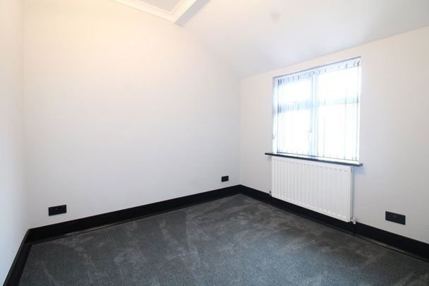 Kidderminster Road South, Hagley, Stourbridge, DY9 - Photo 1