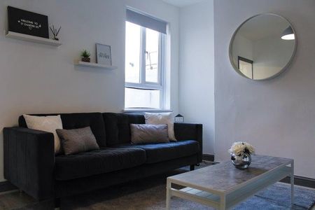 4 bedroom house share to rent - Photo 3