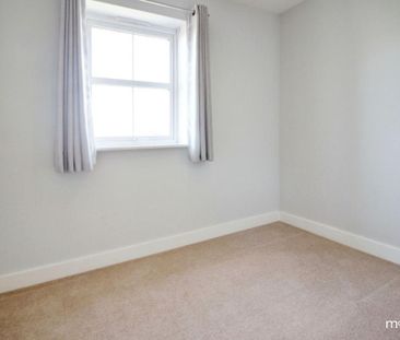 3 bedroom detached house to rent - Photo 3