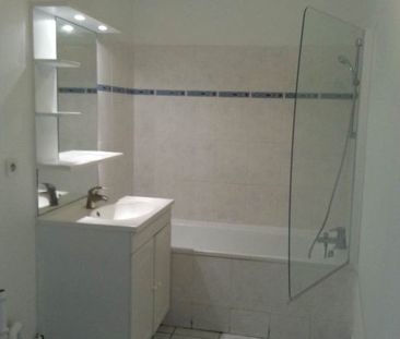 T1 AVEC PARKING - Photo 3