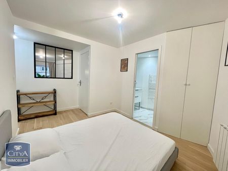 Location Appartement 1 pièce 34m² LYON 2ème - Photo 5