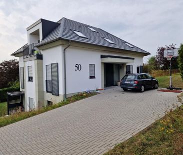 2-Zimmer Wohnung mit Einbauküche und großer Terrasse - Foto 1