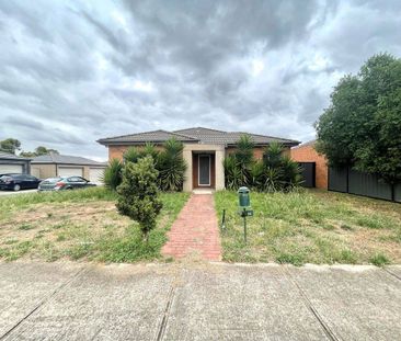 Location and presents like new - Photo 1
