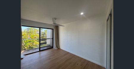 Coastal, Fully Renovated 2-Bedroom Unit - Photo 2