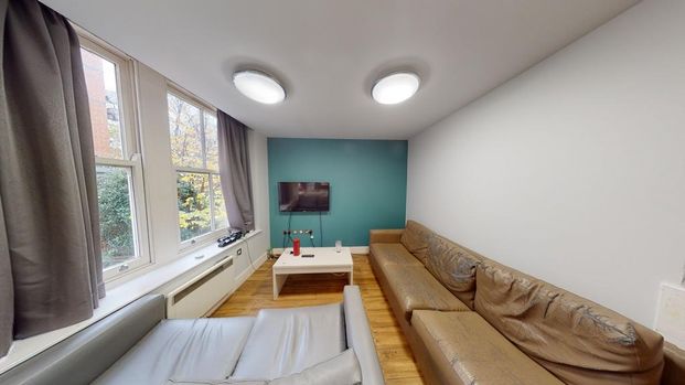 5 bedroom flat to rent - Photo 1