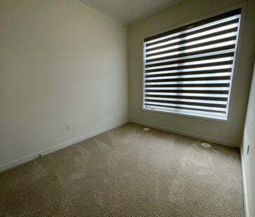 For Lease - 49 Armillo Place, Markham, Ontario - Photo 4