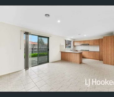 1 Greythorne Court, Narre Warren VIC - Photo 1