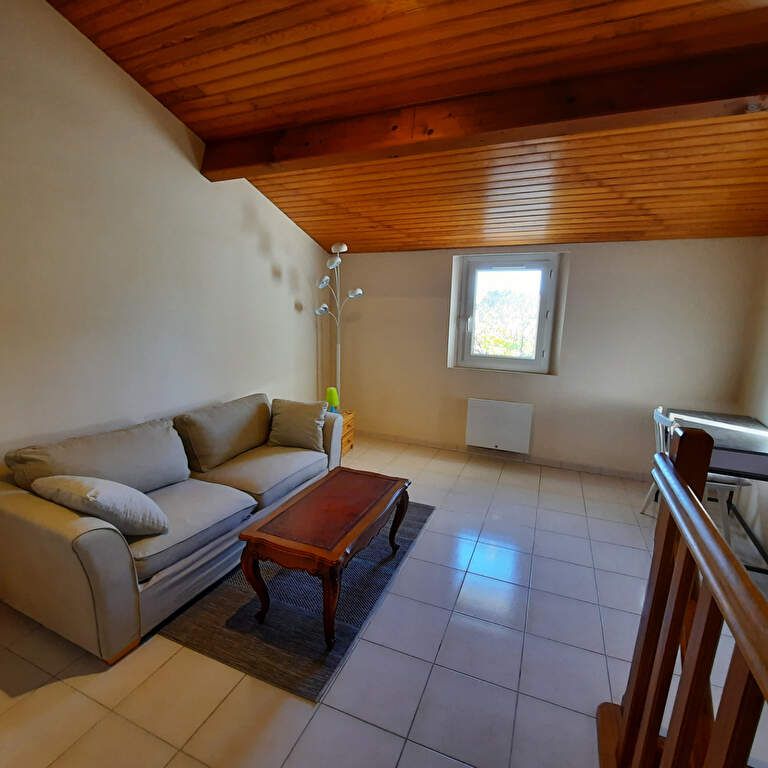 Location maison 2 pièces, 39.40m², Jonzac - Photo 1