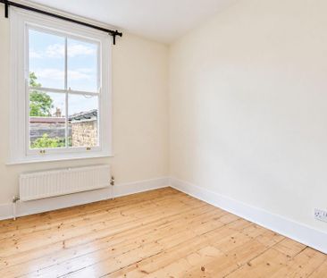 3 bedroom apartment to rent - Photo 6