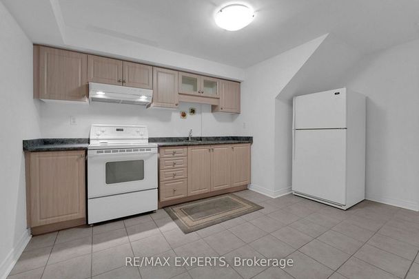 For Lease - 25 Royalparkway Way Unit# BSMT, Vaughan, Ontario - Photo 1