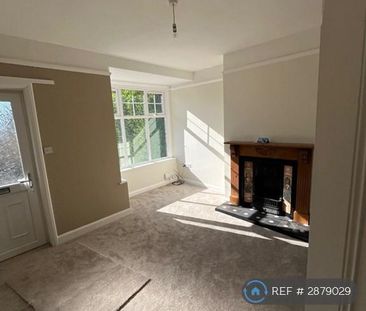 2 bedroom terraced house to rent - Photo 3