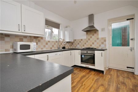 St. Johns Road, Guildford, Surrey, GU2 7UQ - Photo 5