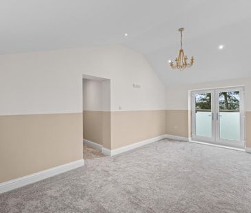 5 bedroom detached house to rent - Photo 2