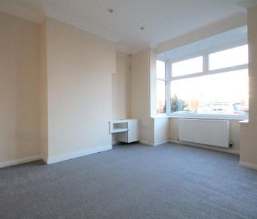 4 bedroom terraced house to rent - Photo 1