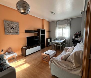 Alquiler de piso en Calle Cristóbal Colón, 21 - Photo 6