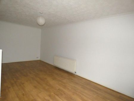 2 bedroom detached house to rent - Photo 2