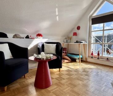 3-Zi.-DG-Wohnung mit schöner Dachterrasse - Zentrumsnah! - Photo 3