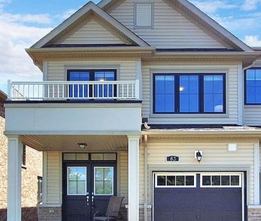 For Lease - 83 Alvin Pegg Drive, East Gwillimbury, Ontario - Photo 3