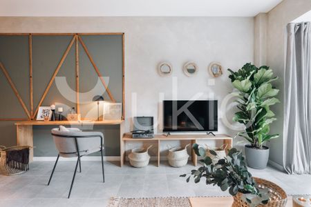 Apartamento de alquiler en Gran Via de Les Corts Catalanes, L'Antiga Esquerra de l'Eixample - Photo 2