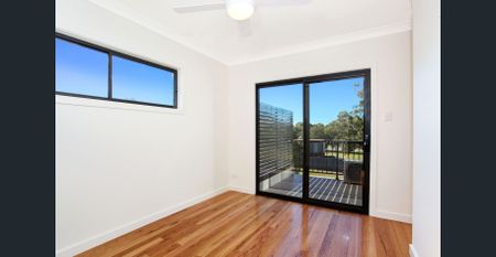 Airconditioned Modern 1-Bedroom Apartment - Photo 3