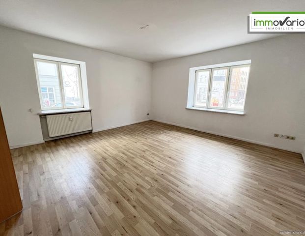 3-Raum-Wohnung in bester Innenstadtlage mit Tageslichtbad, Wanne und Aufzug. - Foto 1