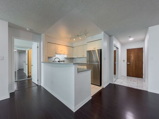 For Lease - 23 Lorraine Drive Unit# 1101, Toronto, Ontario - Photo 1