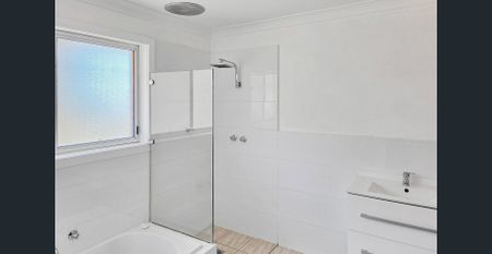 Spacious 3-Bedroom Townhouse in Wyong - Photo 5