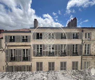 Location Appartement 2 pièces 47m² LA ROCHELLE 17000 - Photo 6