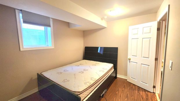 For Lease - 30 Wilf Morden Road Unit# Lower, Whitchurch-Stouffville, Ontario - Photo 1